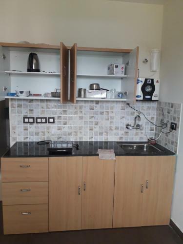 Rosa Dona 2 Serviced Apartment