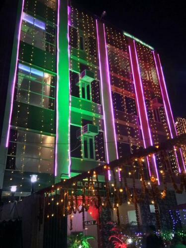 Hotel Ashiyana Palace