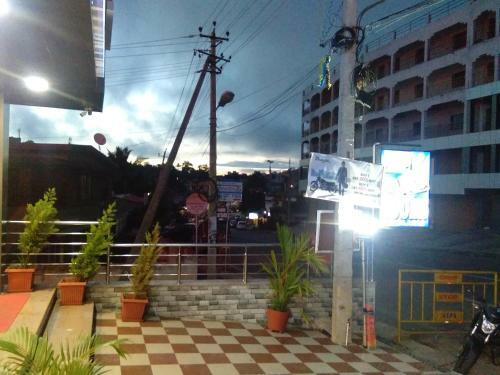 Lodge Suroor Tourist Home