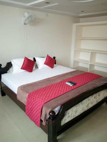 Hostal Paradise Inn Guest House