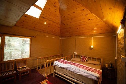 Albergue Mudhouse Jibhi, By E-living Project