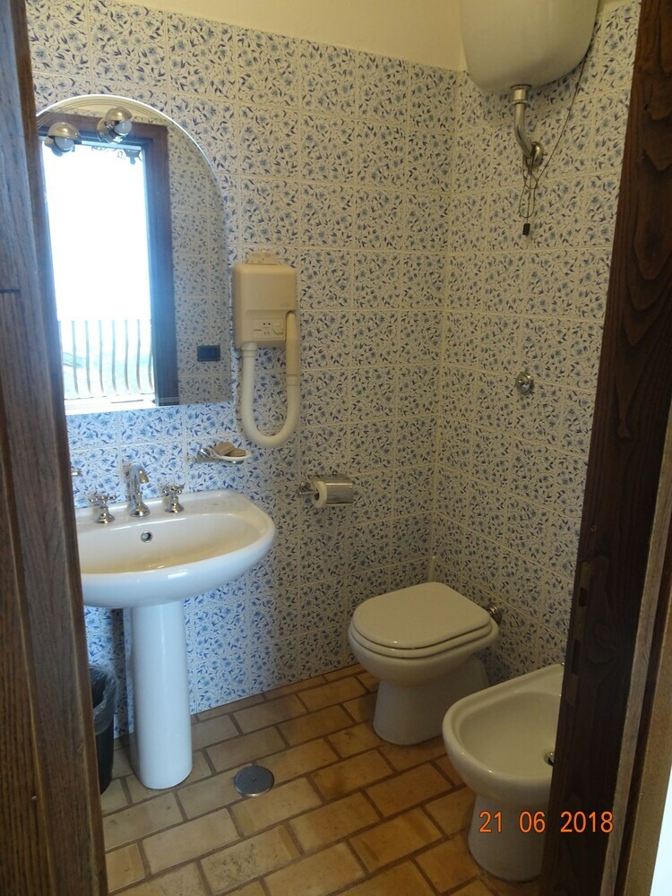 Hotel Castello Di Altomonte