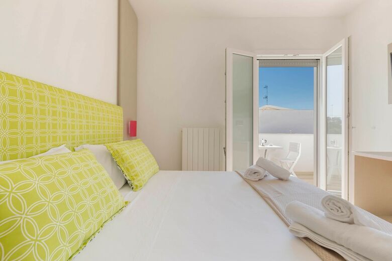 Absolute Suite Apartments
