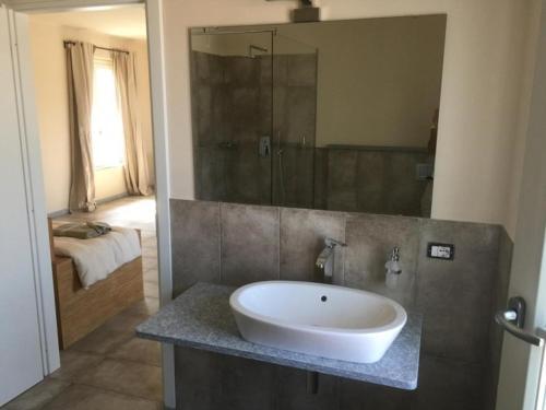 Cremolino Villa Sleeps 22 Pool Air Con Wifi