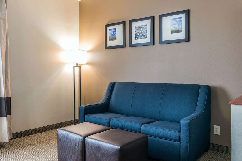 Hotel Comfort Suites
