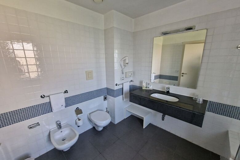 Hotel Tulip Inn Naples Airport