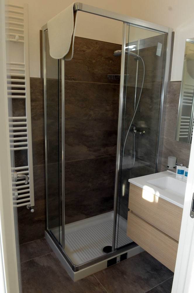 Hostal Della Torre Rooms