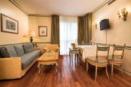 Hotel Marea Le Ville Del Lido Resort