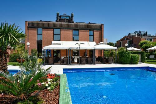 Hotel Marea Le Ville Del Lido Resort