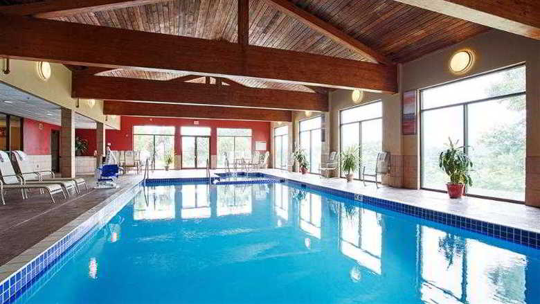 Best Western Plus Trail Lodge Hotel & Suites