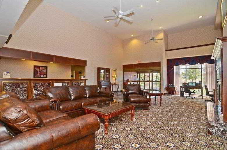 Best Western Plus Trail Lodge Hotel & Suites