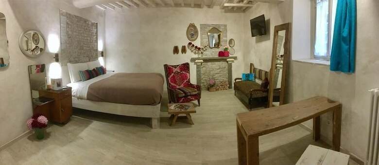 Hostal Il Pozzo Di Santa Zita