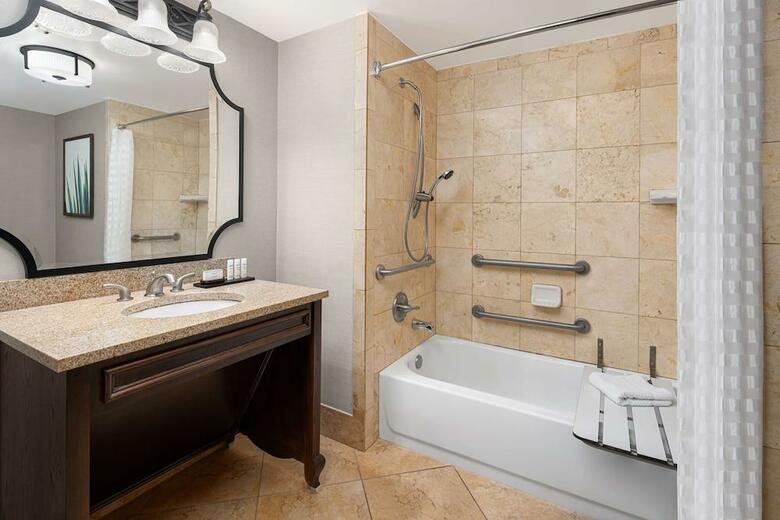 Hotel Embassy Suites San Antonio Riverwalk Downtown