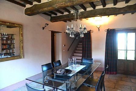 Monterchi Villa Sleeps 8 Pool Air Con Wifi