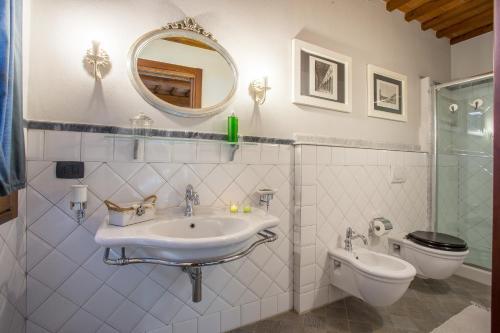 Montelopio Villa Sleeps 9 Pool Air Con Wifi
