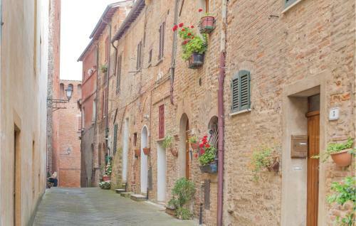 Two-bedroom Apartment In Montepetriolo -pg-