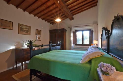 Cervognano Montenero Villa Sleeps 14 Pool Wifi