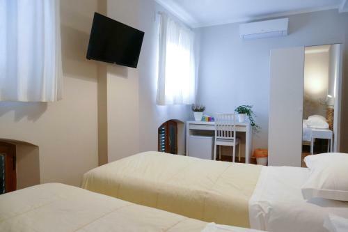 Hostal Gialel Pisa Guest House