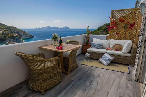 Hostal Maridea - Le Alcove Sul Mare Suites