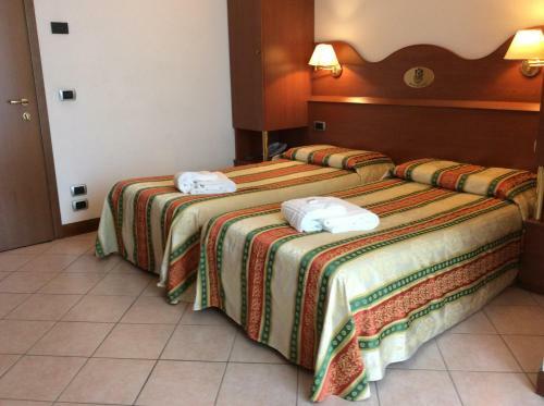 Hotel Pizzeria Ristorante "al Leone"
