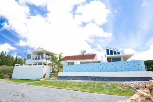 Hostal Keiki Beachhouse & Cafe