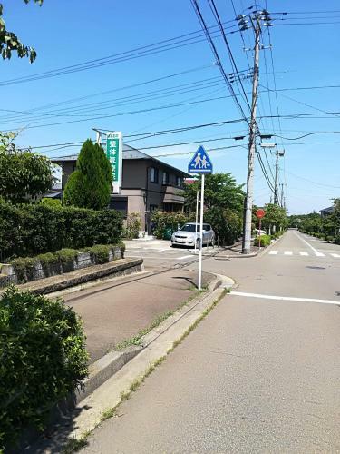 Jukichi Owada Residence Twin Room