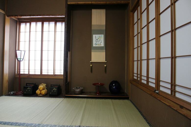 Maidohaya Fukutatei