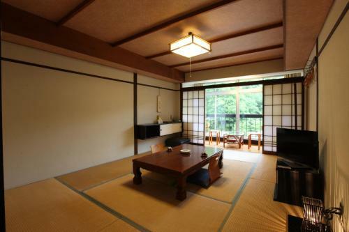 Myoken Tanaka Kaikan
