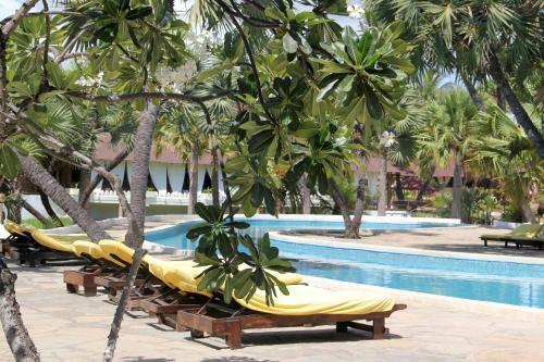 Hotel Angel's Bay Beach Resort