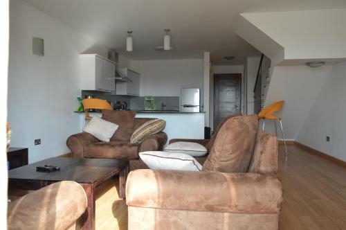 Garden City Apartments (2)