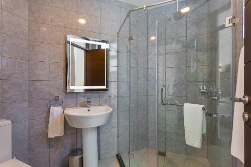 Apartamento L'aziz Suites