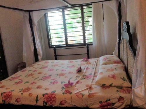 Bed & Breakfast Sunbay Holidays Villa