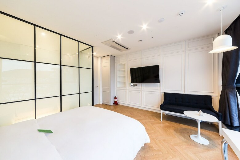 Hotel The Designers Seoul Station