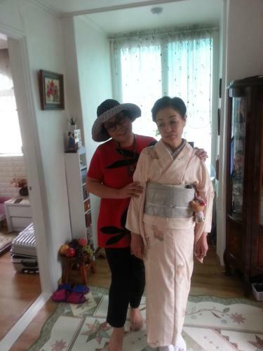 Homestay Eve
