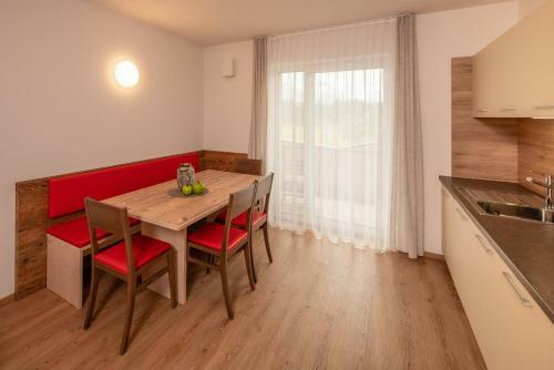 Hostal Apartments Sankt Walburg