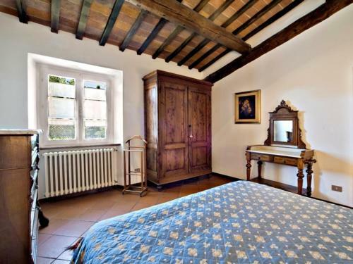 Torricella Villa Sleeps 8 Pool Wifi