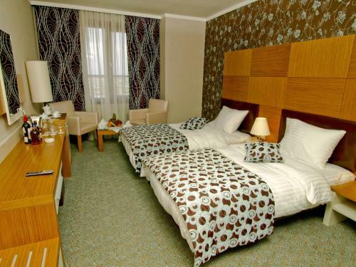 Grand Nur Plaza Hotel