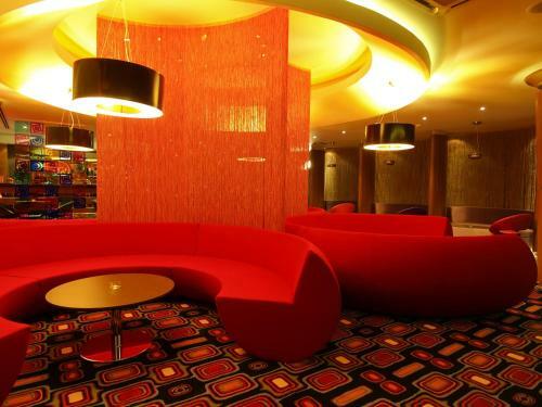 Grand Nur Plaza Hotel