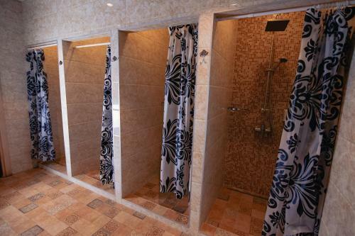 Hotel Koktem Grand