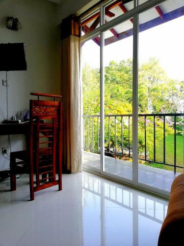 Villa Oak Residencies