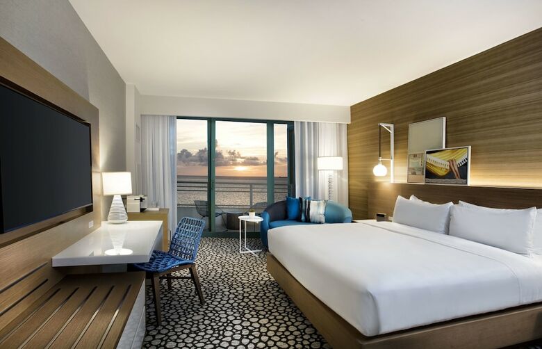 Hotel The Diplomat Beach Resort Hollywood, Curio Collection By Hilton
