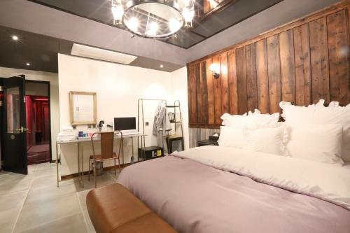Hotel February Stay Gangseo