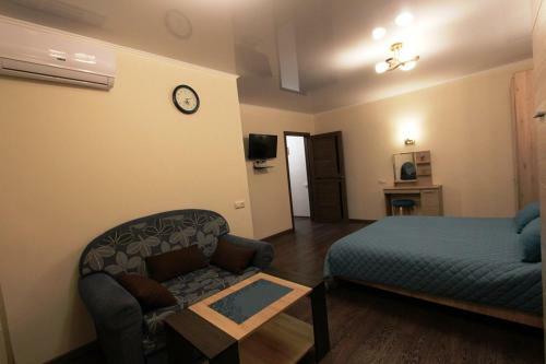 Nadezhda Apartments Near Circus