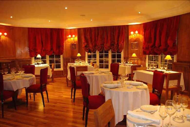 Hostal Le Palais Des Cerisiers