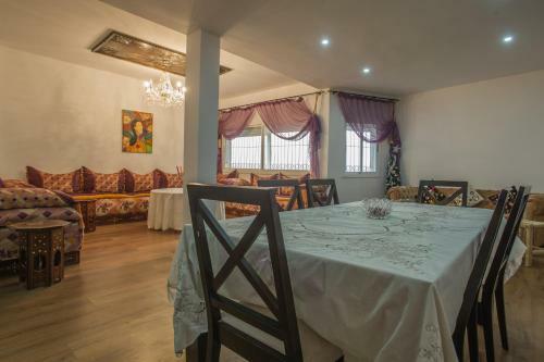 Hostal Casa Familia