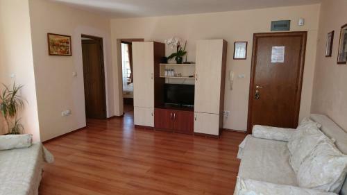Park Apartments & Rooms Popovi