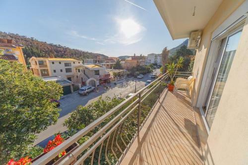 Apartments And Rooms Sole Mar