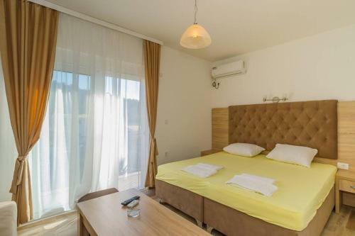 Apartments And Rooms Sole Mar