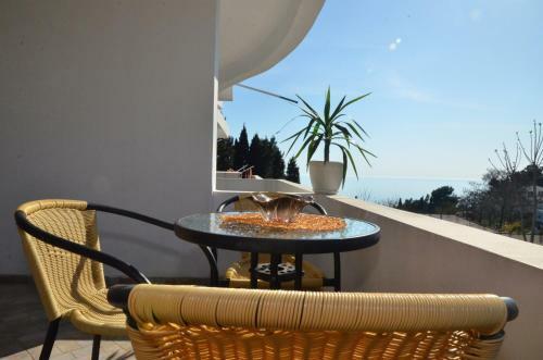 Hostal Guest House Casa Pineta