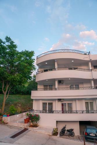 Hostal Guest House Casa Pineta